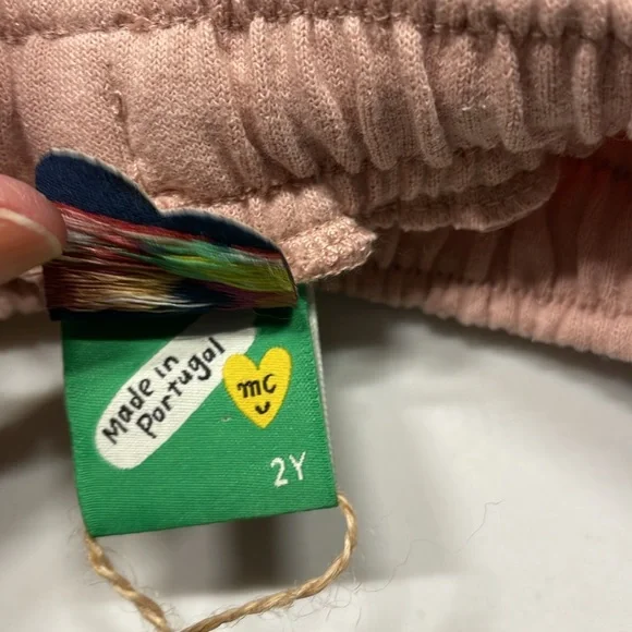 MC Girl Cropped Short size 2 - Great Gifts for a girl - Picture 6 of 7